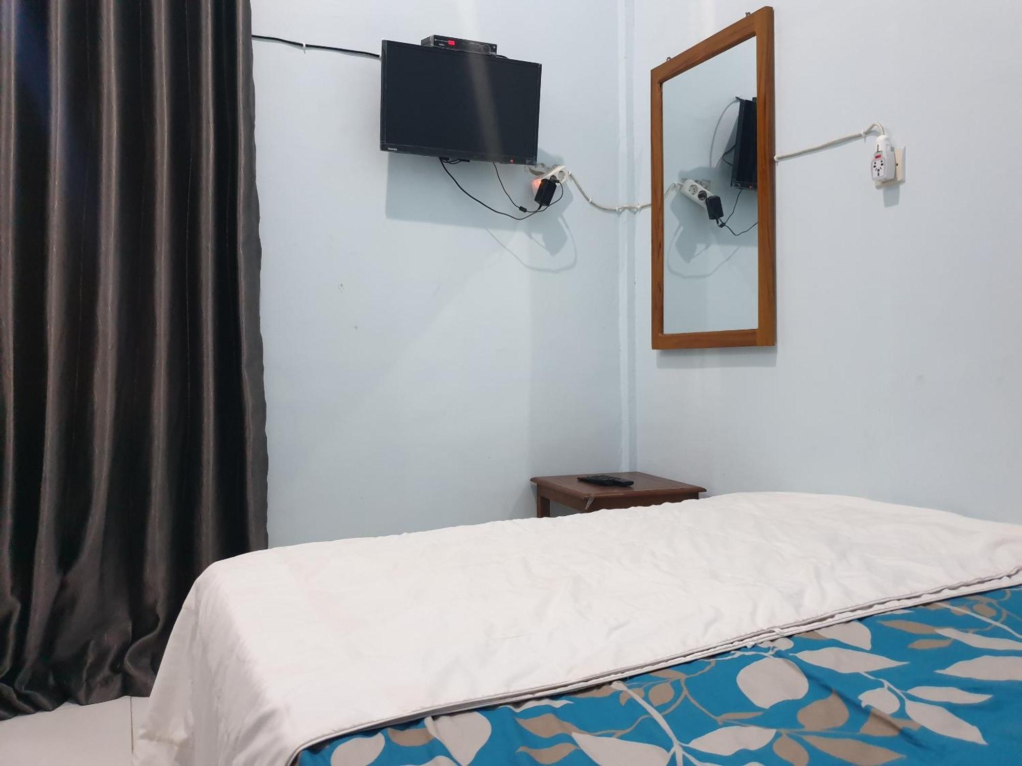 Capital O 92612 Penginapan D'Alas Purwo & Beachnearpadang Savana Sadengan Banyuwangi  Exterior foto